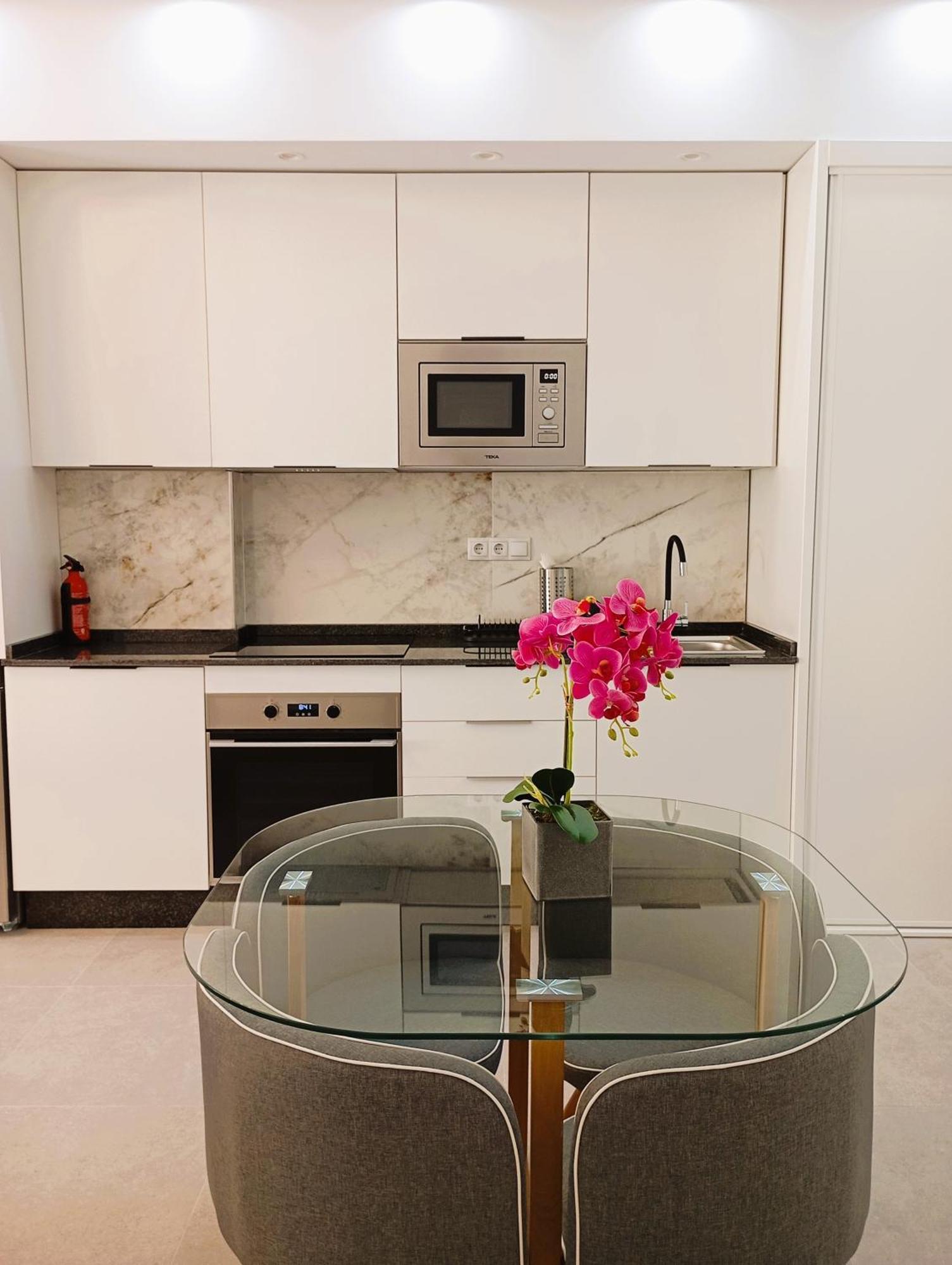 Moderno Apartamento En La Luz Малага Екстериор снимка